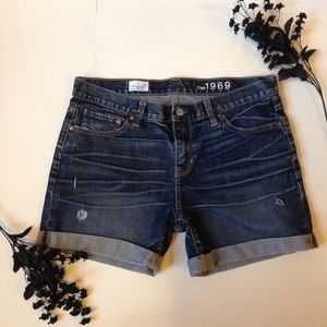 GAP Shorts - Gap 1969 Sexy Boyfriend Shorts Cuffed GAP Shorts - Gap 1969 Sexy Boyfriend Shorts Cuffed